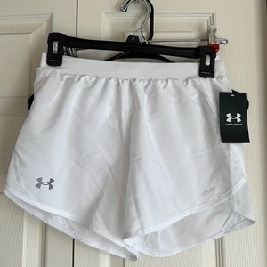 UNDERARMOUR shorts